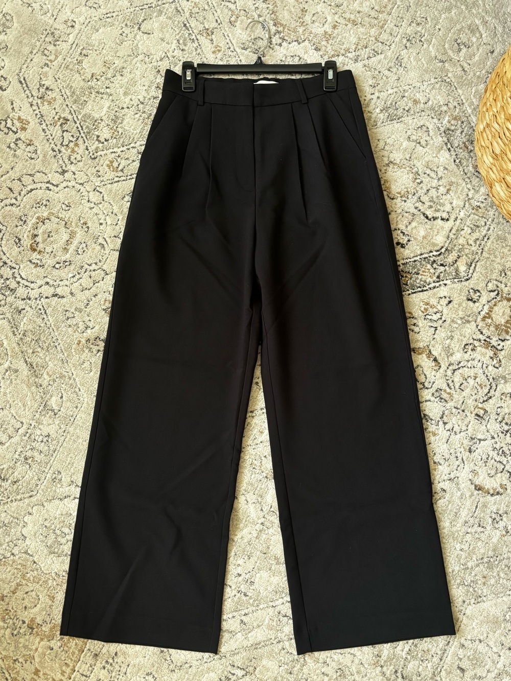 NWOT Abercrombie & Fitch Sloane trousers